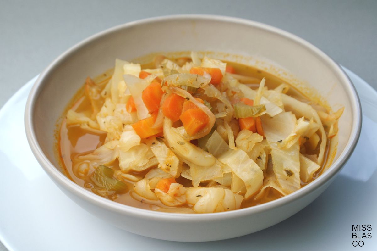 spicy cabbage soup