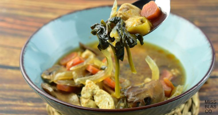 sopa de pollo en crockpot