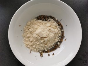 semillas con almendra molida